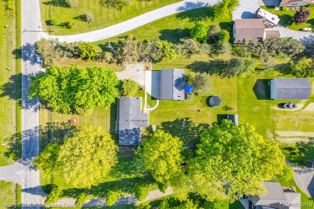 3889 Wadhams Road, Clyde, MI 48049 — Photo 4