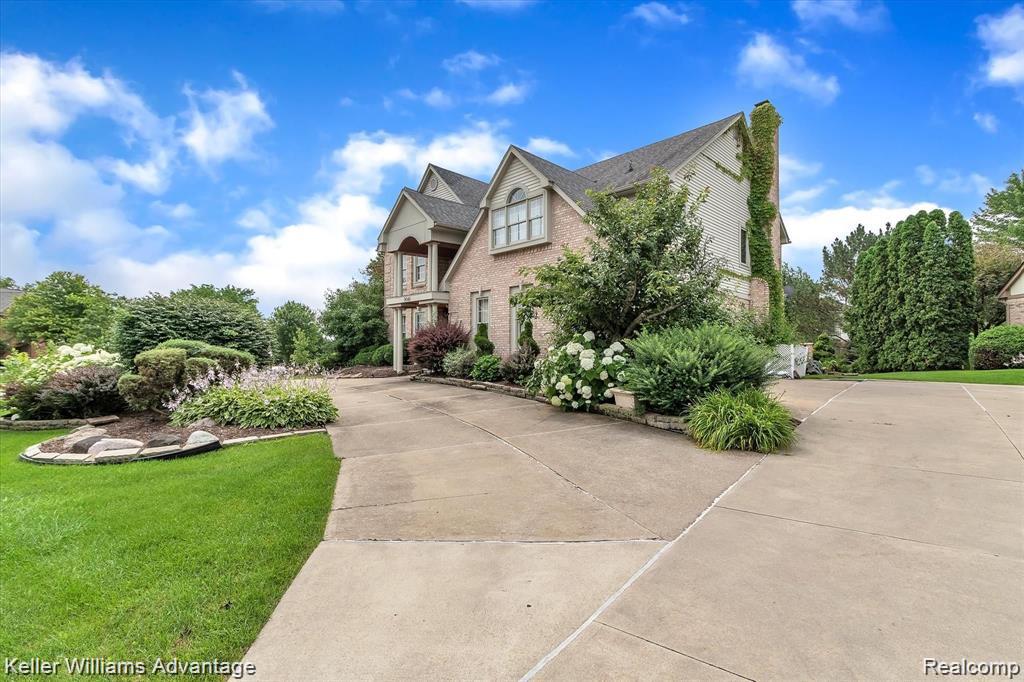 9049 Cobblestone Circle, Plymouth, MI 48170 — Photo 3