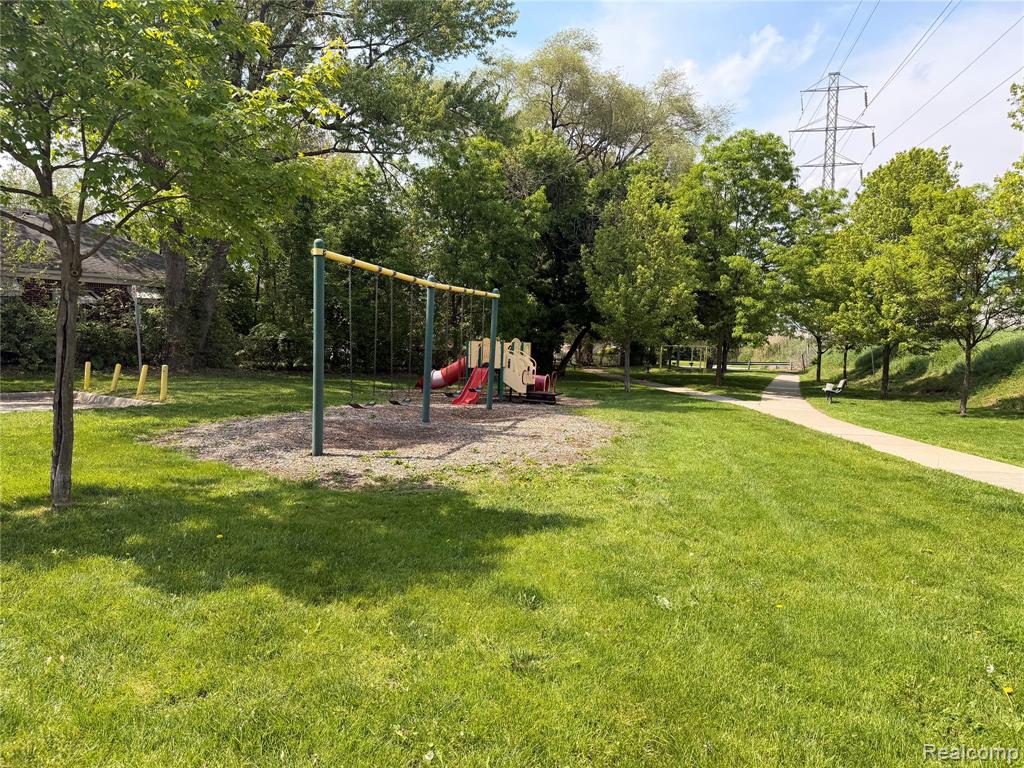 872 Channing Street, Ferndale, MI 48220 — Photo 17
