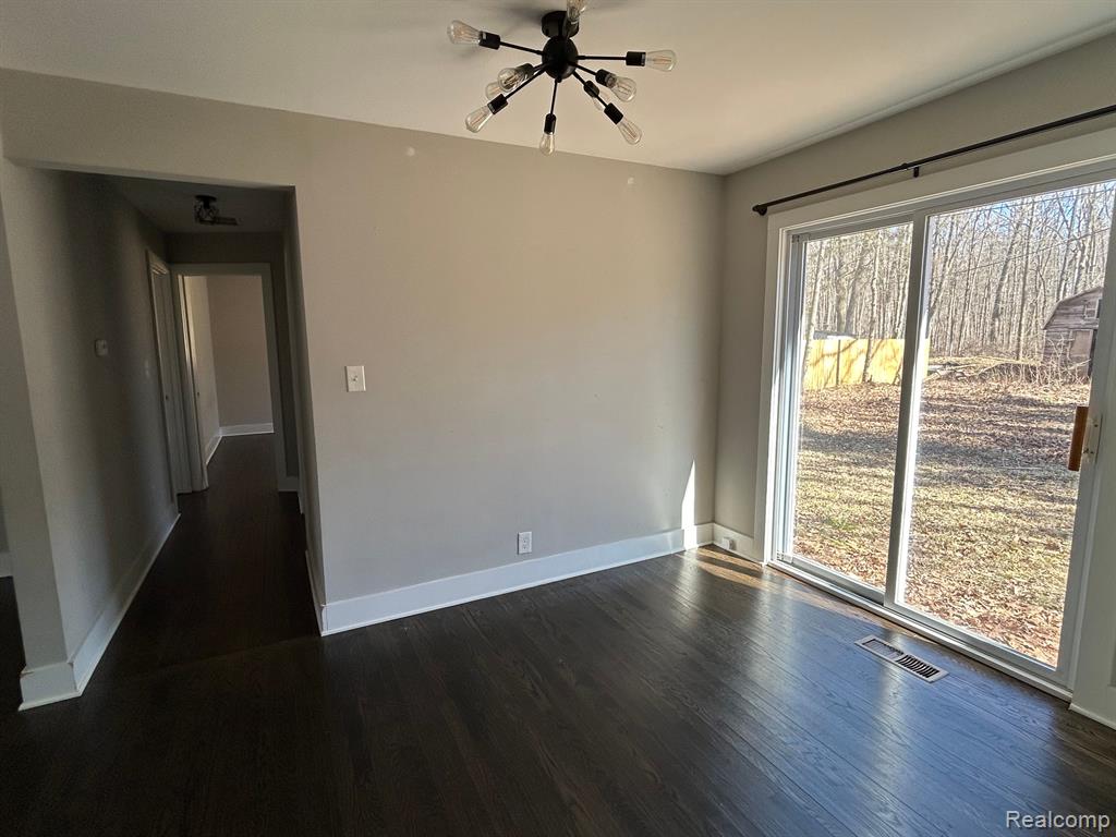 50110 CEDARGROVE Road, Shelby Twp, MI 48317 — Photo 6