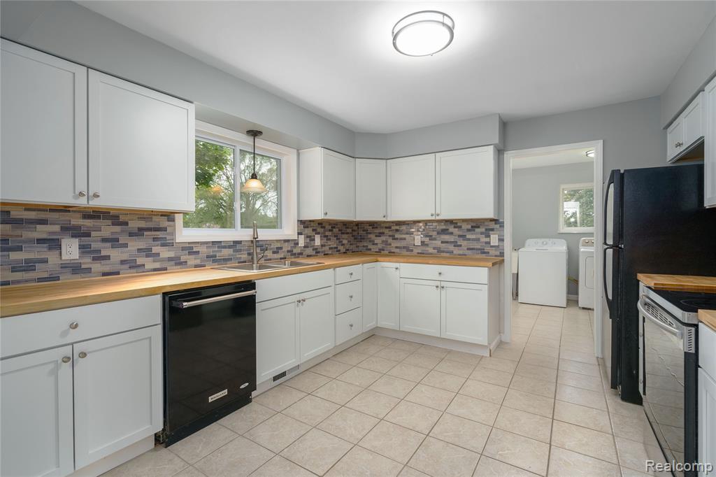 4566 Clyde Road, Howell, MI 48855 — Photo 30