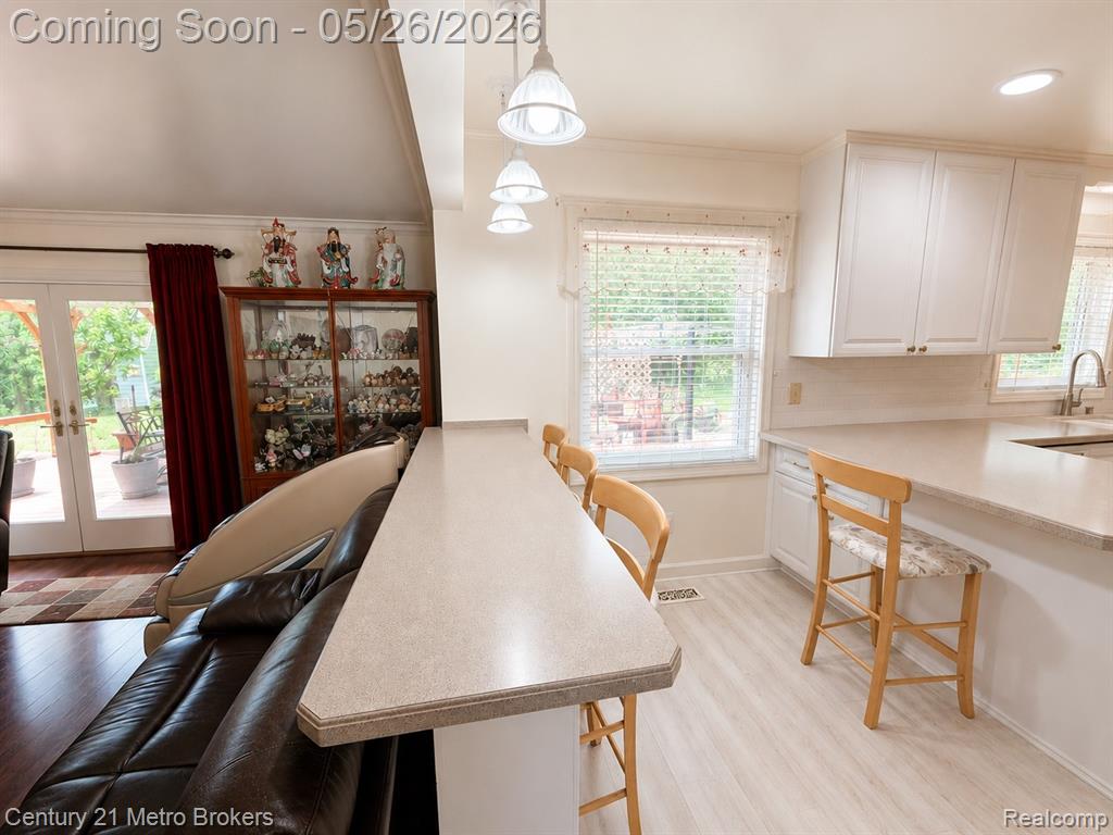 6292 Kings Pointe Circle, Grand Blanc, MI 48439 — Photo 12