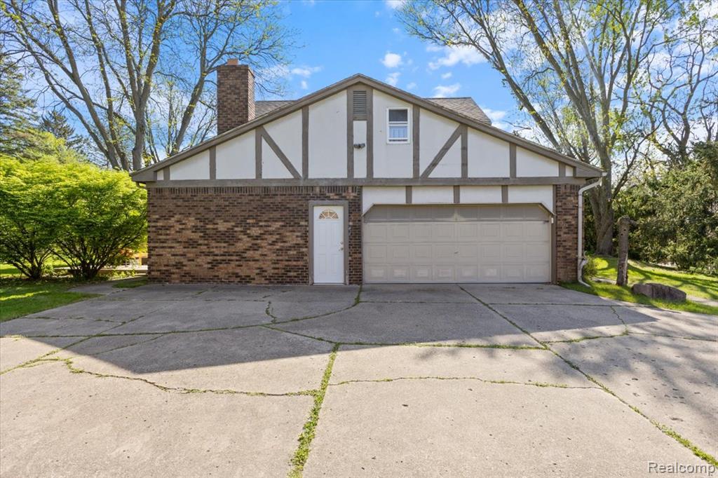 4824 Quarton Road, Bloomfield Hills, MI 48302 — Photo 39