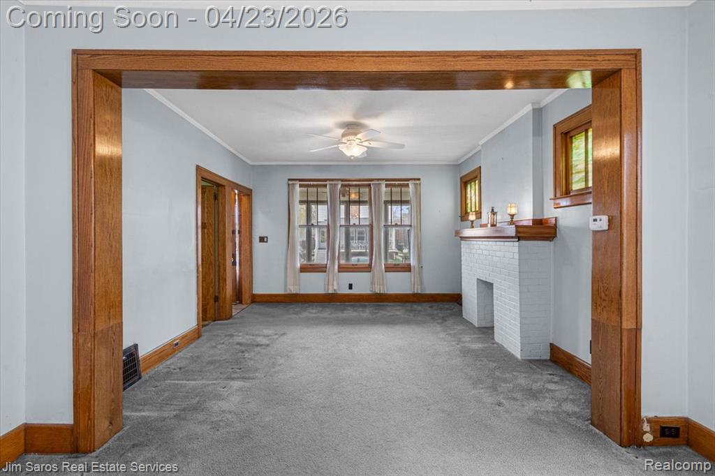 1053 Wayburn Street, Grosse Pointe, MI 48230 — Photo 3