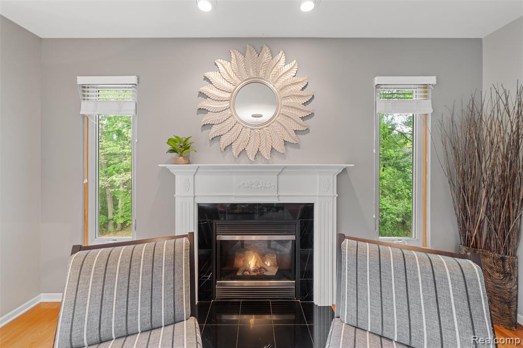 10099 Fernbrooke Drive, Brighton, MI 48116 — Photo 18