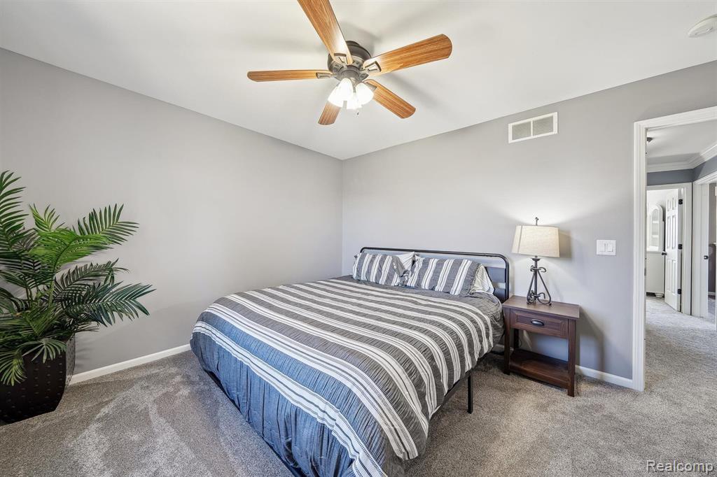 707 BAY POINTE Drive, Oxford, MI 48371 — Photo 30