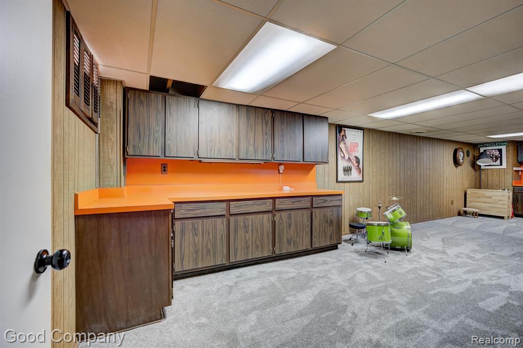 9062 SHANNON Drive, Sterling Heights, MI 48314 — Photo 23