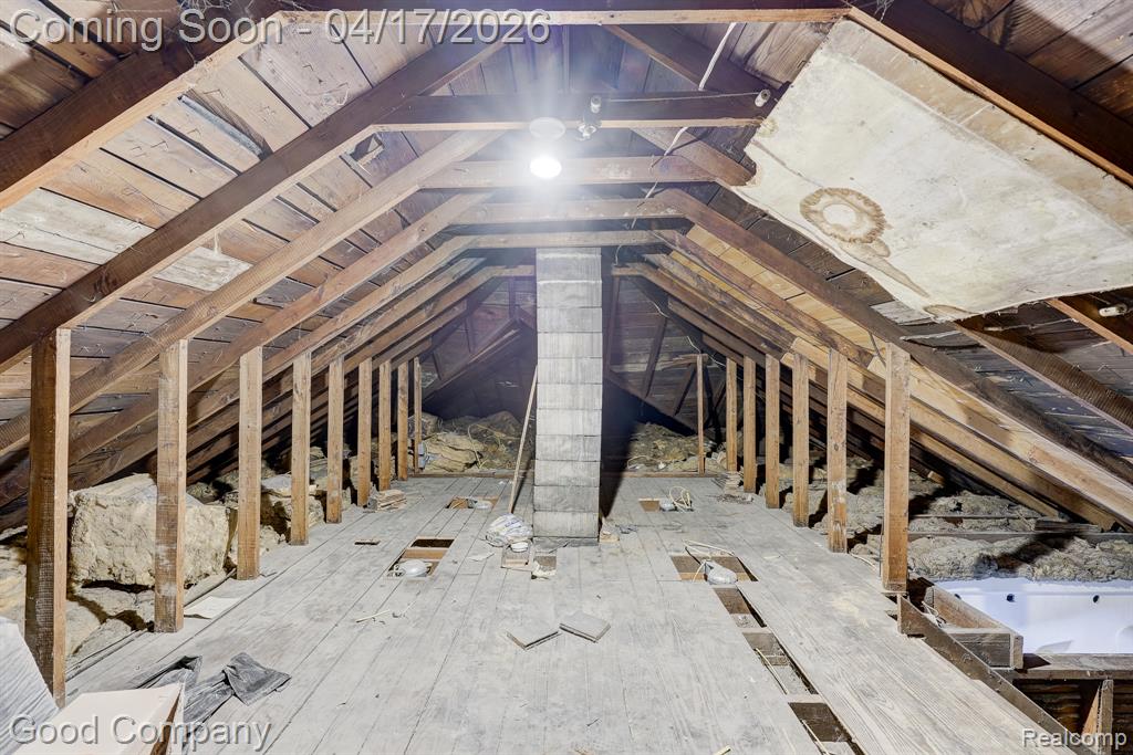 812 E George Avenue, Hazel Park, MI 48030 — Photo 45