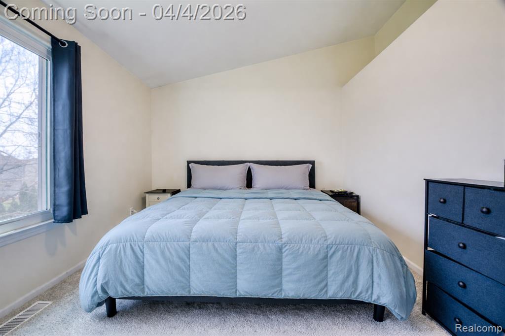 7087 Hogan Drive, Ypsilanti, MI 48197 — Photo 18