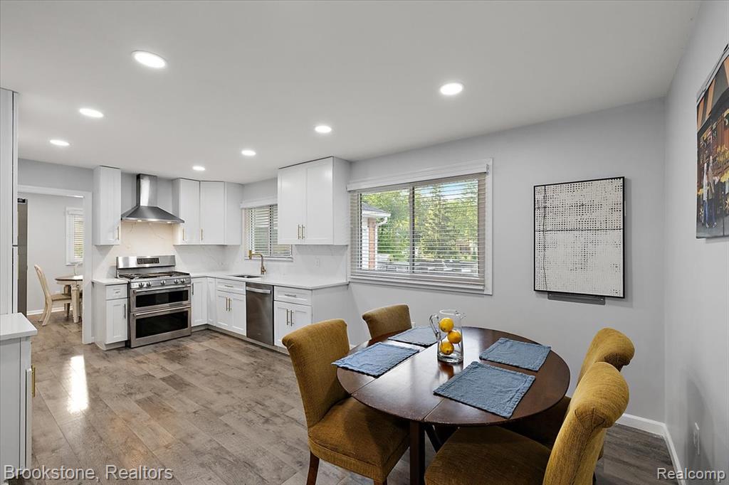 711 Hickory Heights Drive, Bloomfield Hills, MI 48304 — Photo 16