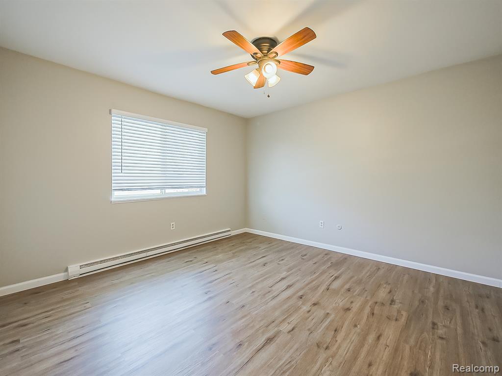 125 E Van Riper Road, Fowlerville, MI 48836 — Photo 15