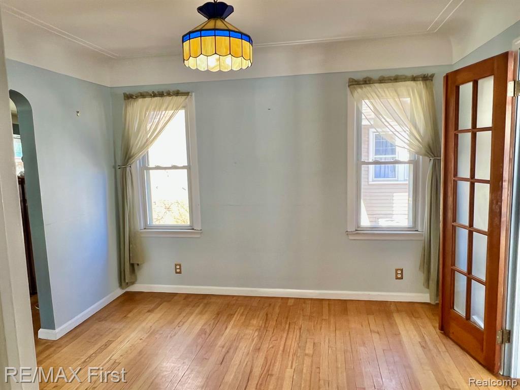 426 W WOODLAND Street, Ferndale, MI 48220 — Photo 9
