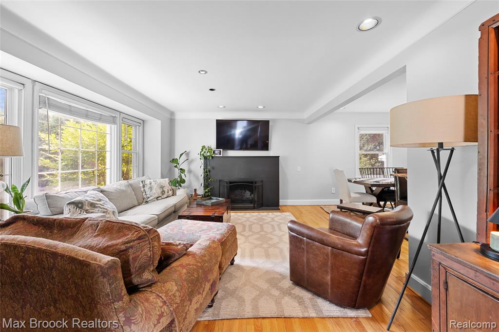 758 Chester Street, Birmingham, MI 48009 — Photo 5