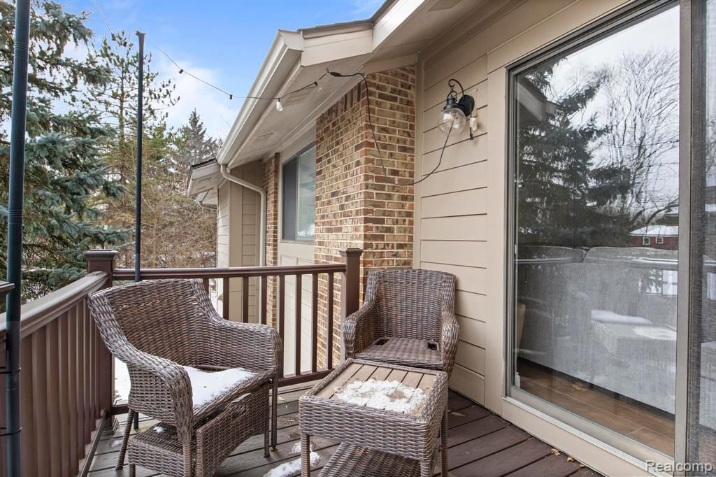 11863 SYCAMORE Drive, Plymouth, MI 48170 — Photo 30