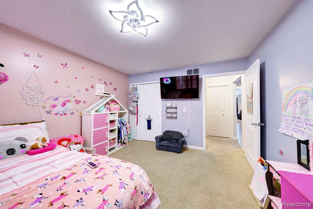 5989 Bay Hill Court, Romulus, MI 48174 — Photo 10