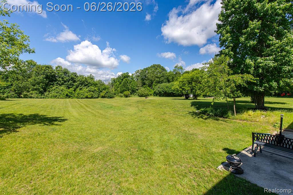 9635 Ortonville Road, Clarkston, MI 48348 — Photo 23