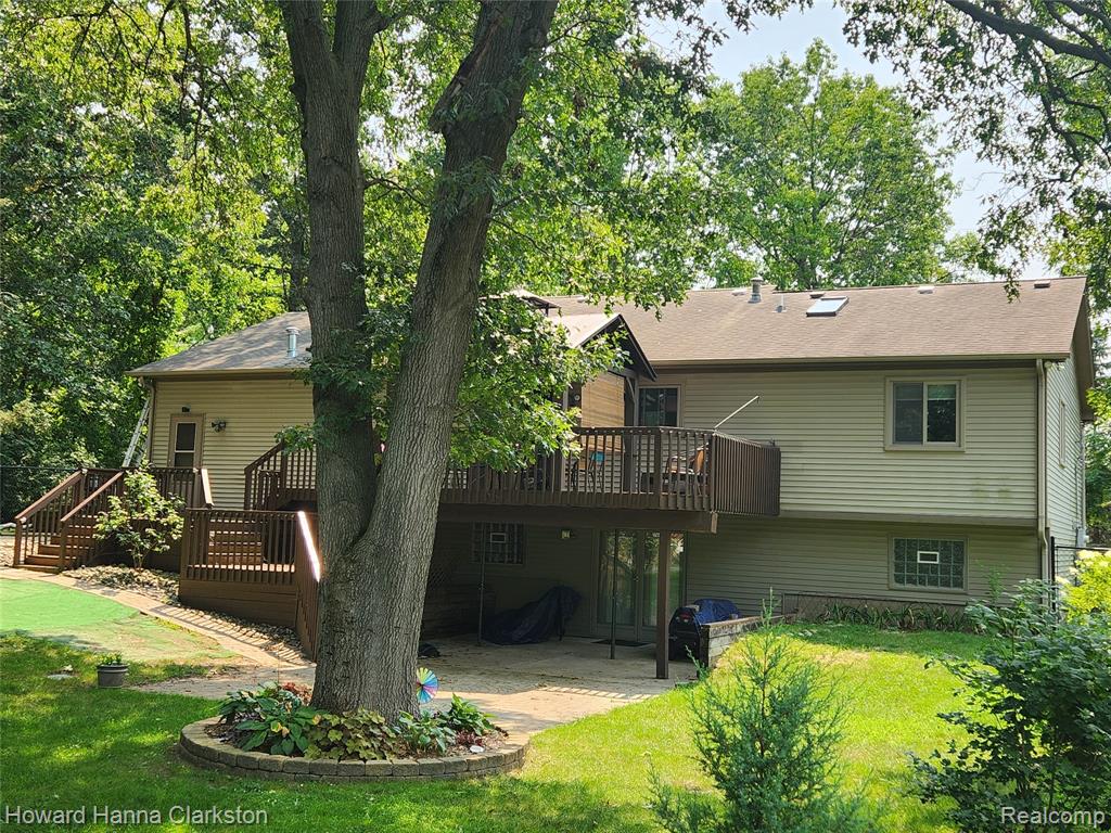 9770 Cedar Island Road, White Lake, MI — Photo 3