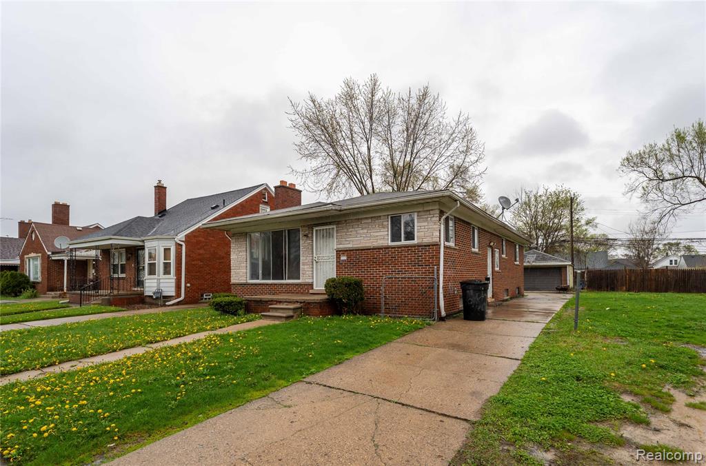 7282 Forrer Street, Detroit, MI 48228 — Photo 2