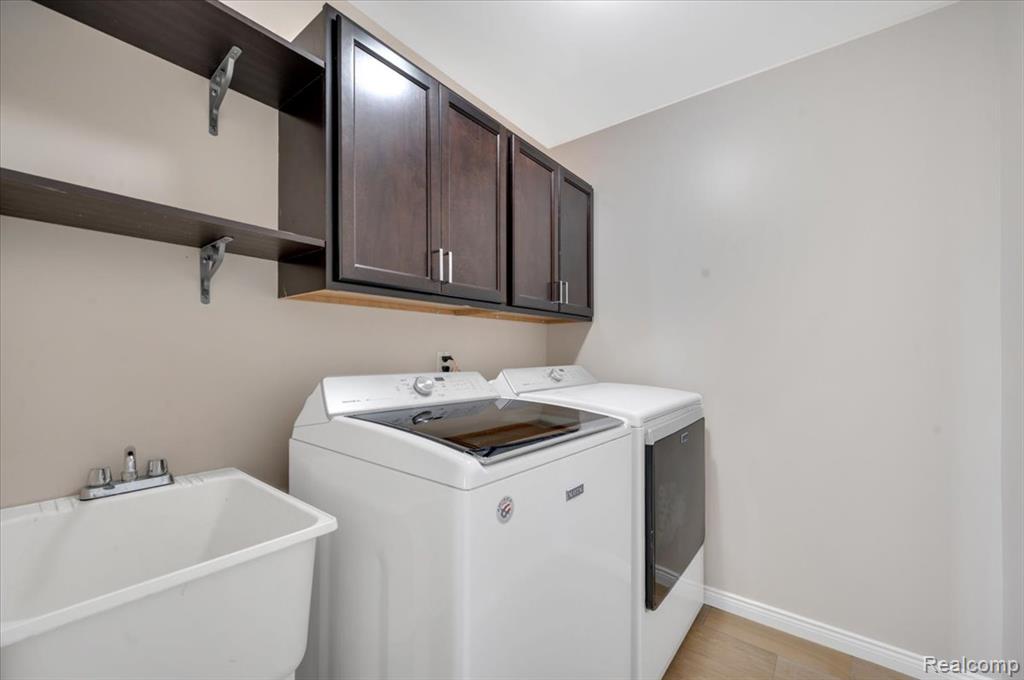 496 Overlook Drive, Oxford, MI 48371 — Photo 31