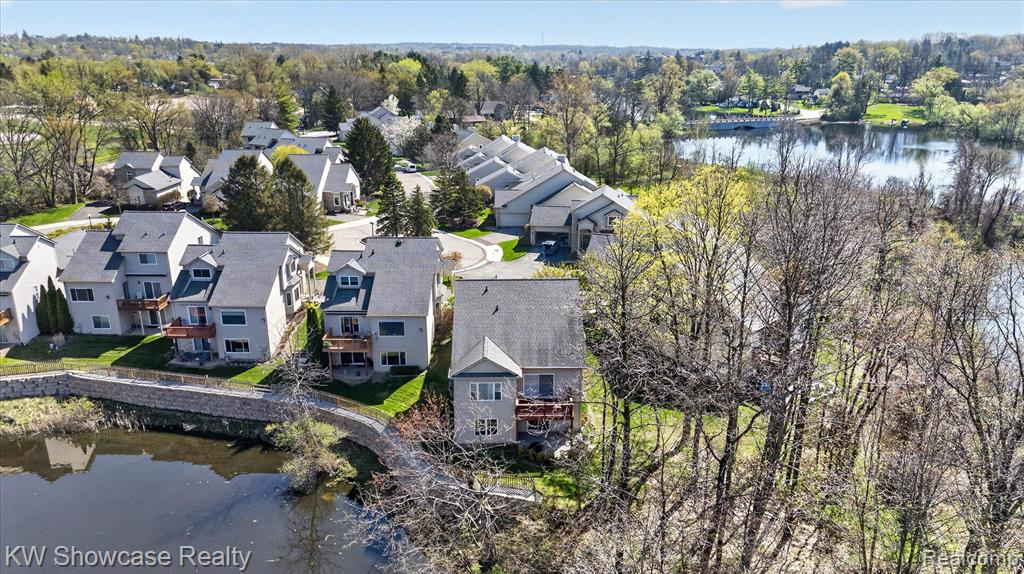 707 Pointe Court, Milford, MI 48381 — Photo 43