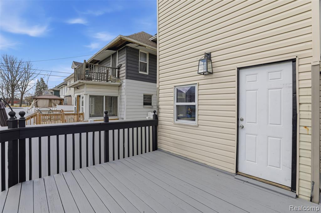 839 Webb Street, Detroit, MI 48202 — Photo 38