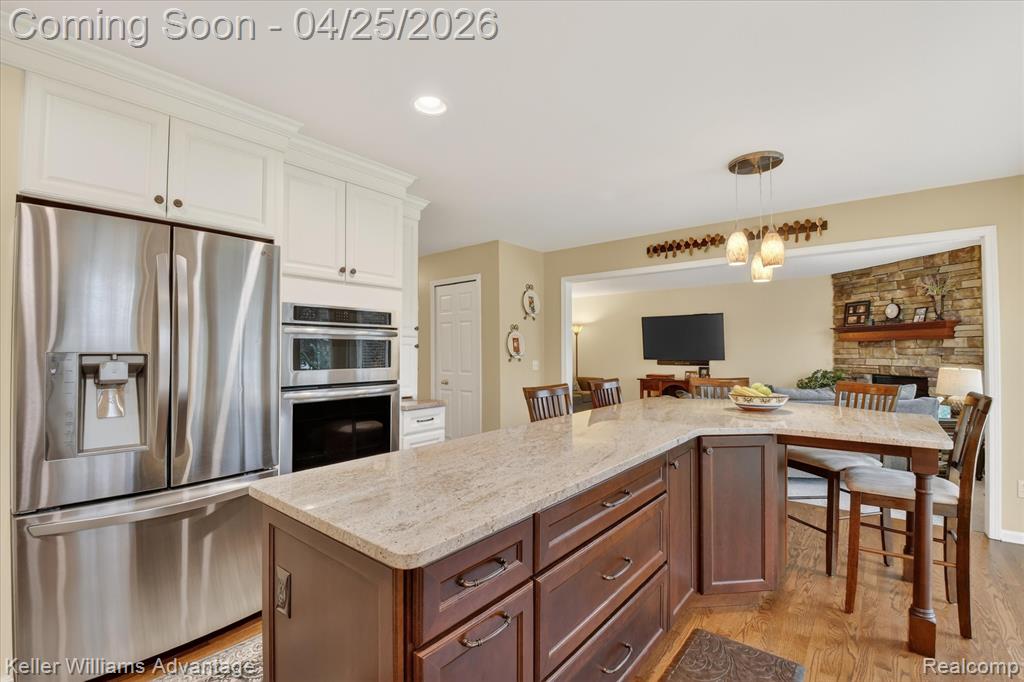 721 Remington Court, Commerce Twp, MI 48382 — Photo 21