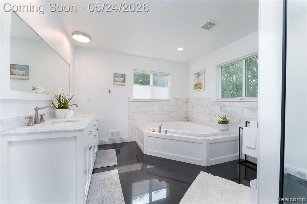 13800 12 Mile Road, South Lyon, MI 48178 — Photo 23