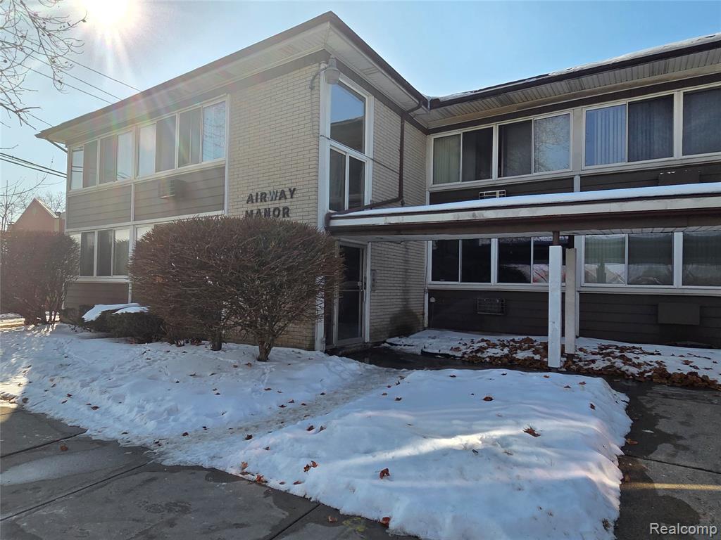 19131 Lahser Rd, Lahser Road, Detroit, MI 48219