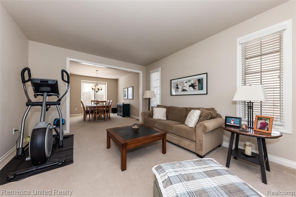 24695 Wedgewood Dr, South Lyon, MI 48178 — Photo 12