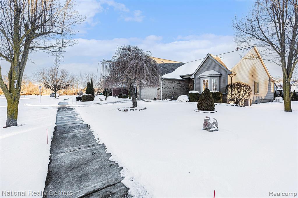 47115 Marina Drive, Van Buren, MI 48111 — Photo 22