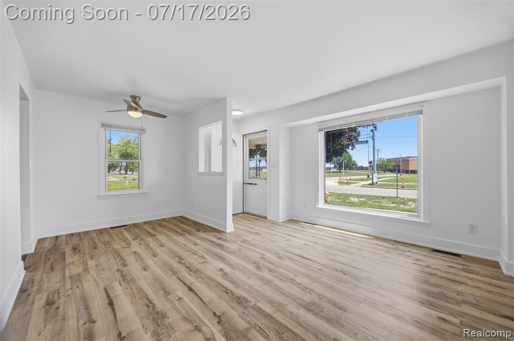 972 Arlene Avenue, Pontiac, MI 48340 — Photo 3