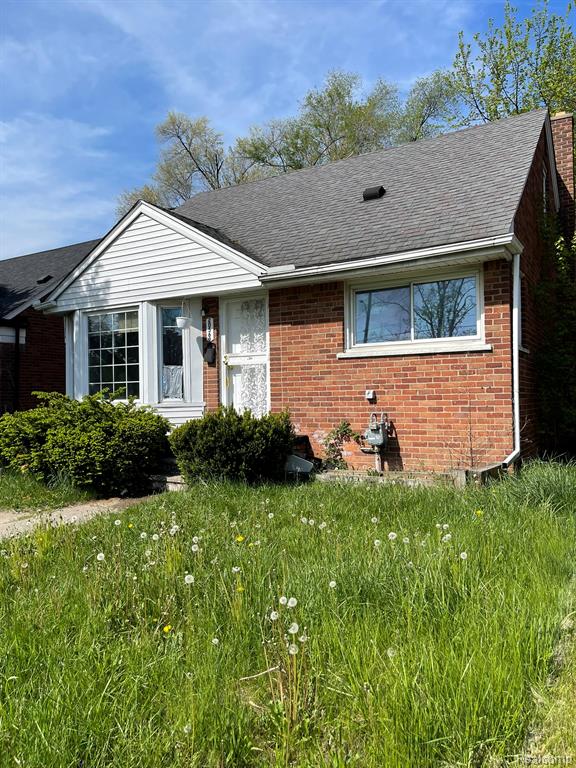 20569 Evergreen Road - Photo 2