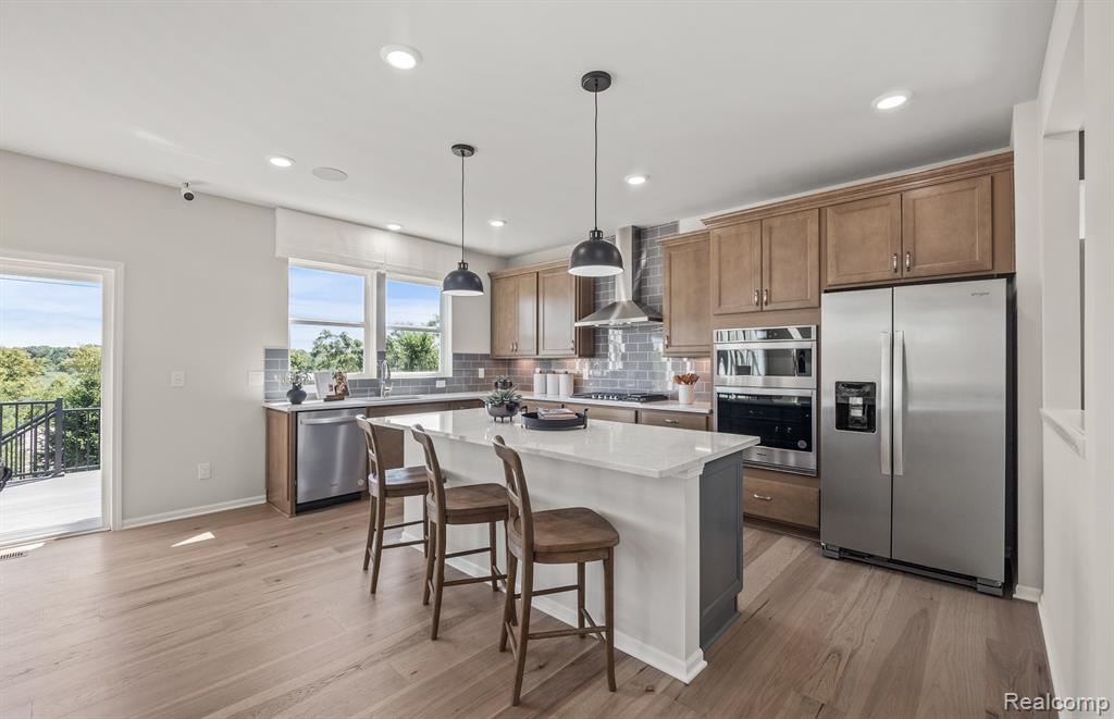 30105 Norway Drive, New Hudson, MI, 48165