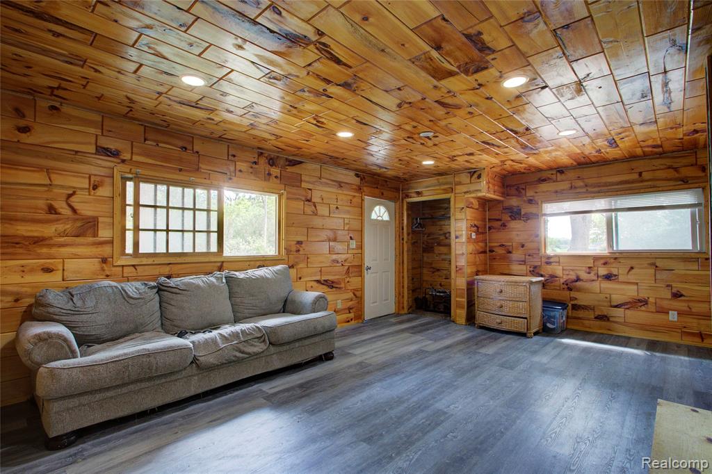 1906 Banner Road, Saginaw, MI 48601 — Photo 4