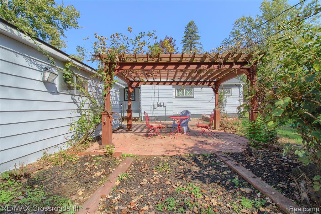 46083 Reed Street, Belleville, MI 48111 — Photo 22