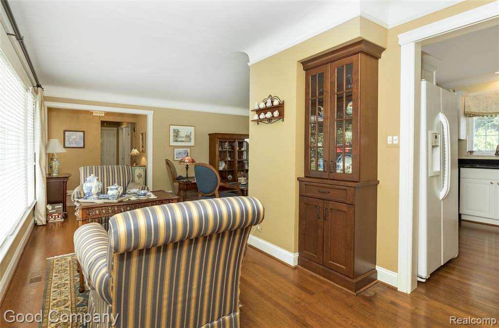 32291 Verona Circle, Beverly Hills, MI 48025 — Photo 9