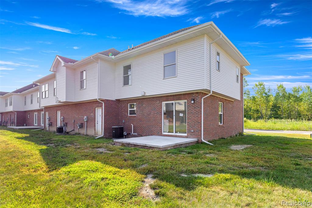 28264 Fortson Lane, Inkster, MI 48141 — Photo 26