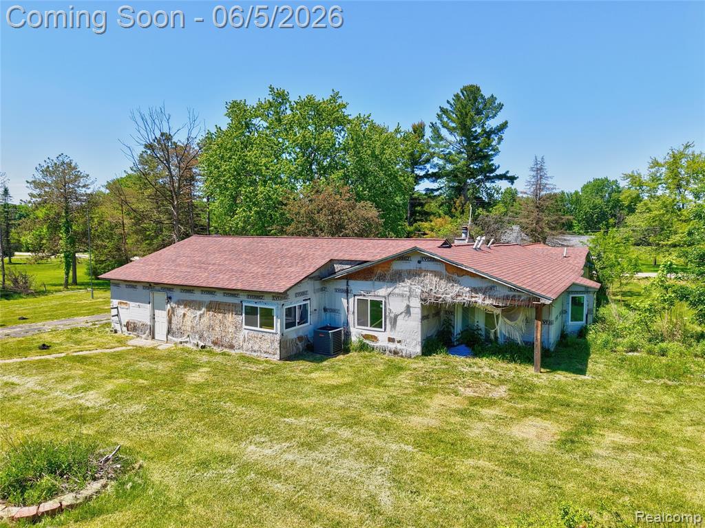 6343 Humphrey Avenue, Flushing, MI 48433 — Photo 2