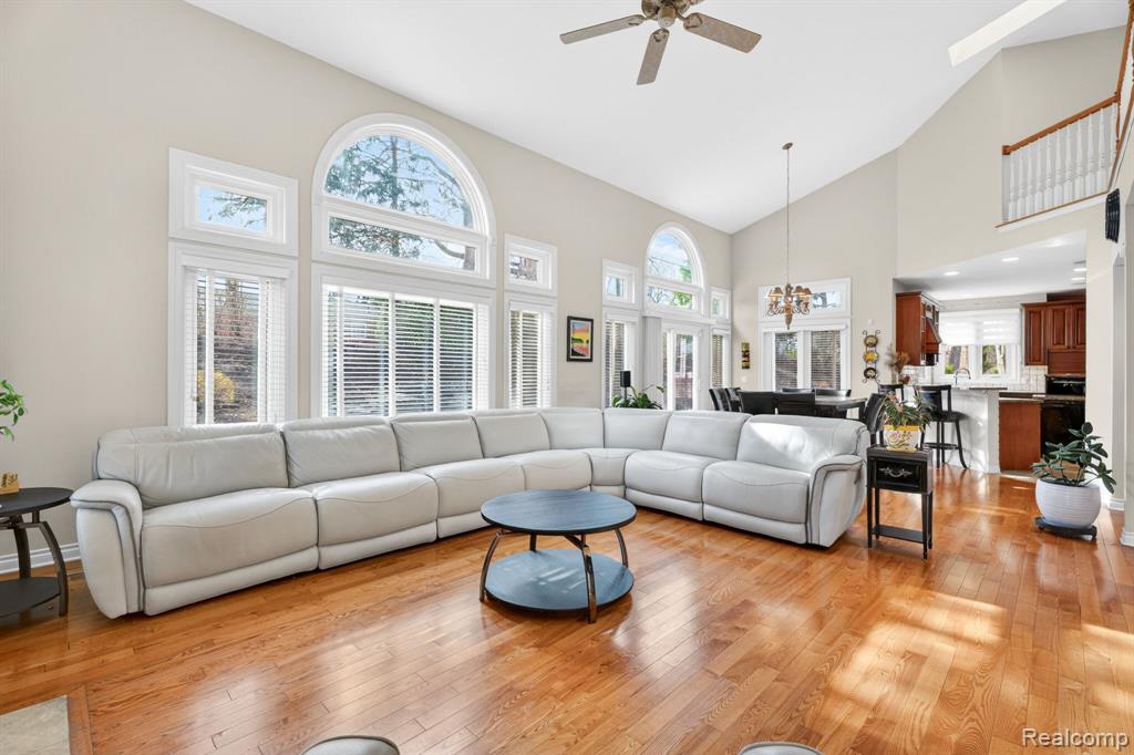 2562 Sequoia Court, Bloomfield, MI 48304 — Photo 14
