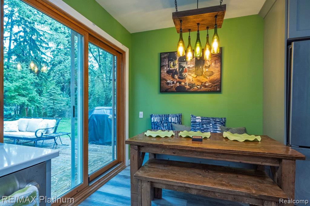 638 GLENWYTH Road, Brighton, MI 48116 — Photo 10
