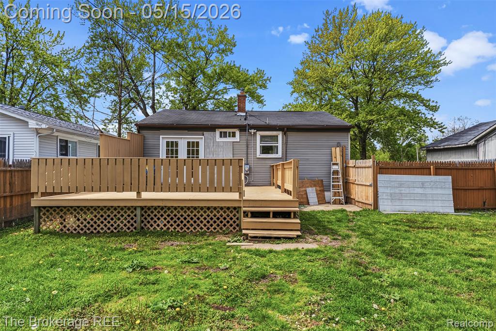 6430 Cloverton Drive, Waterford, MI 48329 — Photo 32