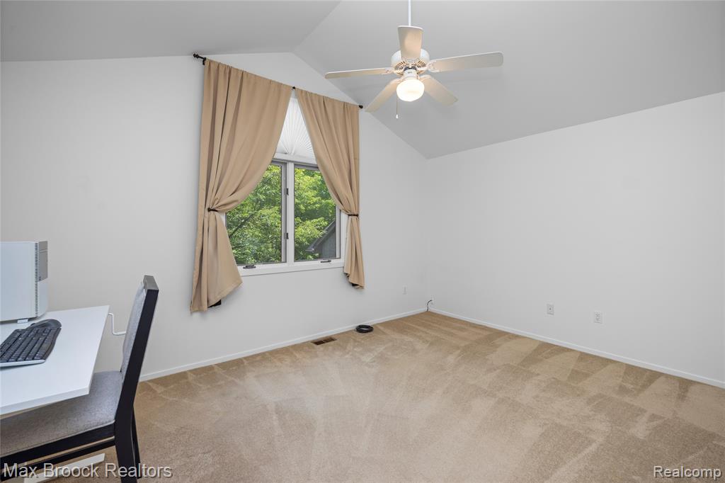 4860 Lagoons Circle, West Bloomfield, MI 48323 — Photo 43