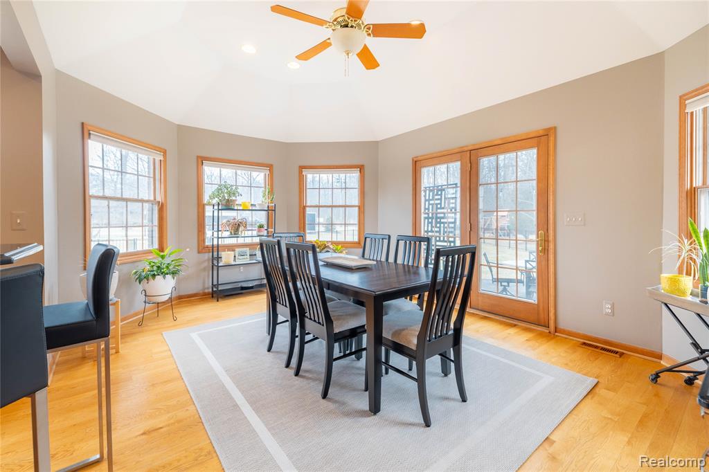 26029 Waterbury Way, Grosse Ile, MI 48138 — Photo 16