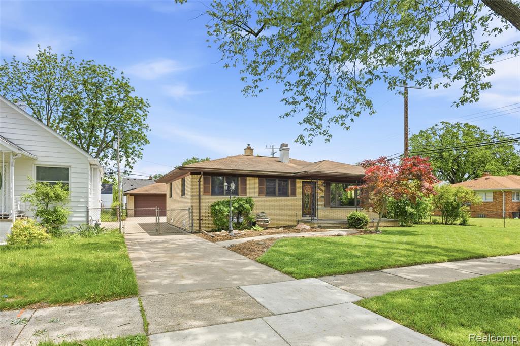 6532 Rockdale Street, Dearborn Heights, MI 48127 — Photo 39