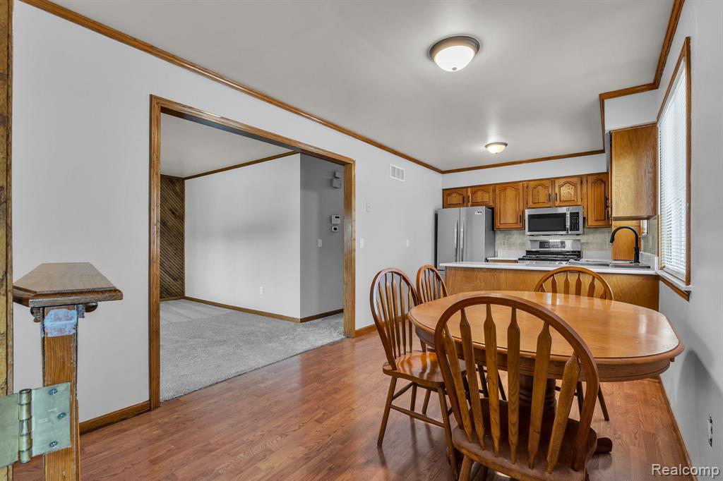 4197 Monroe Street, Dearborn Heights, MI 48125 — Photo 11