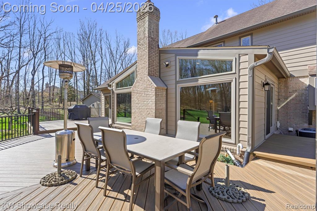 1631 Mystic Hills Drive, Milford, MI 48380 — Photo 9