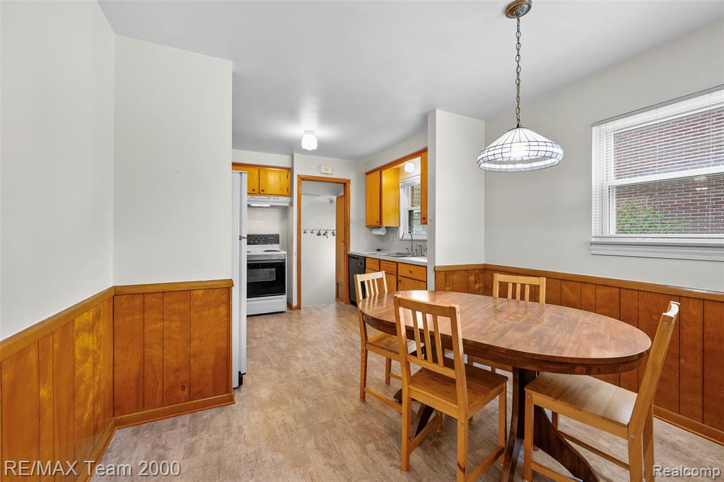 6514 Maple Street, Dearborn, MI 48126 — Photo 13