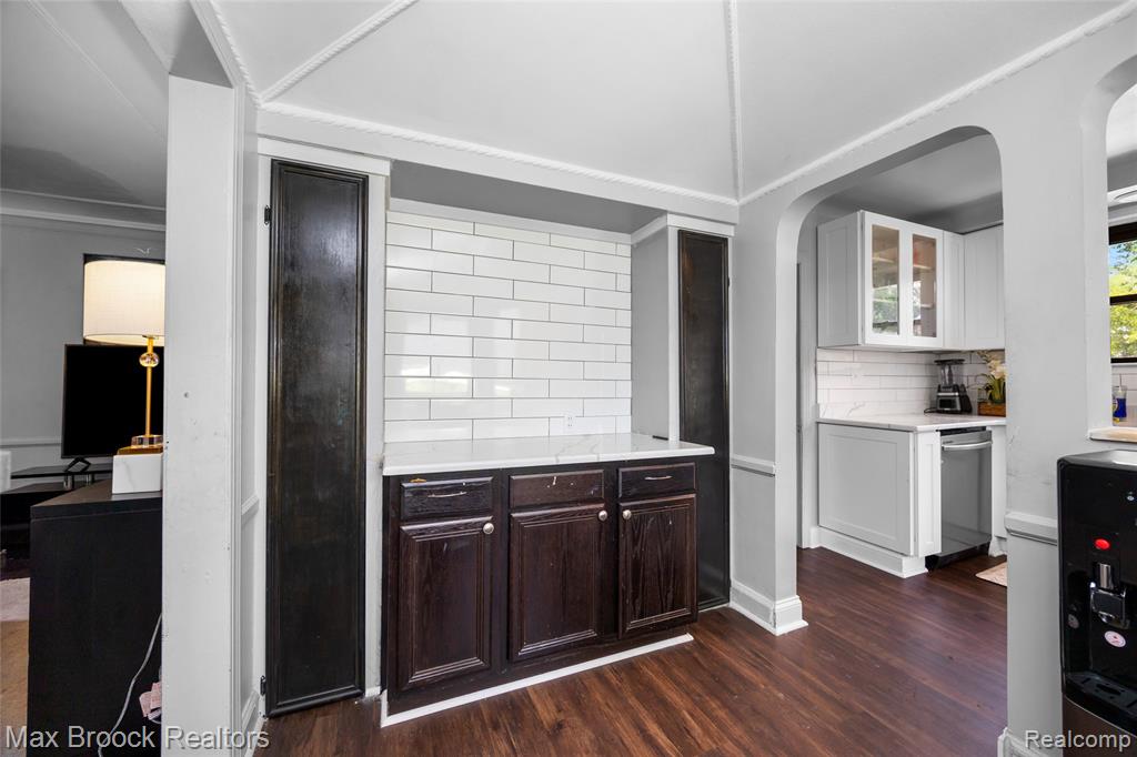 20096 Shrewsbury Road, Detroit, MI 48221 — Photo 23