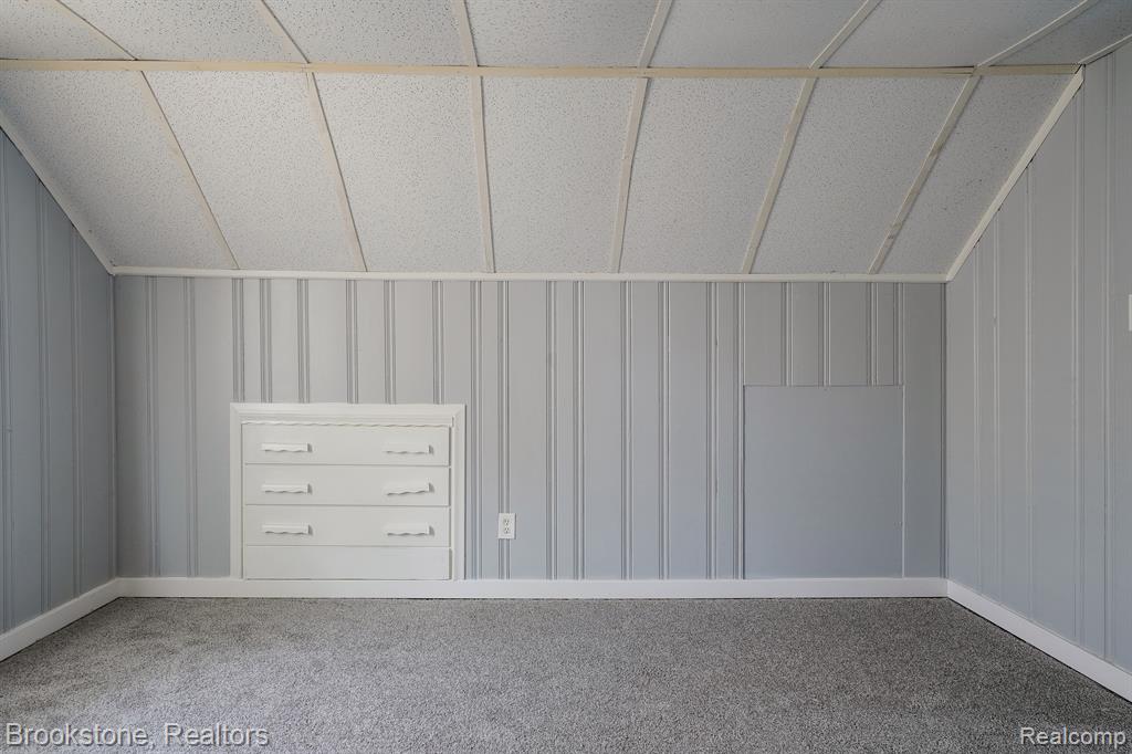 4226 CADILLAC Avenue, Wayne, MI 48184 — Photo 25