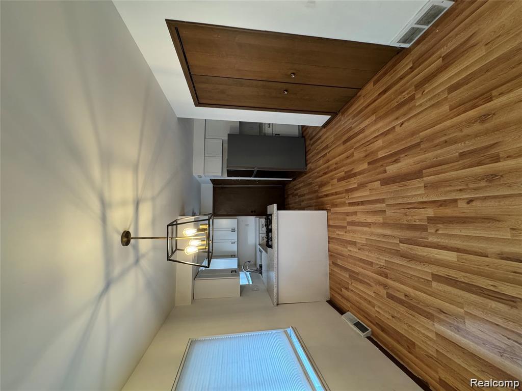 8309 Potomac, Center Line, MI 48015 — Photo 4